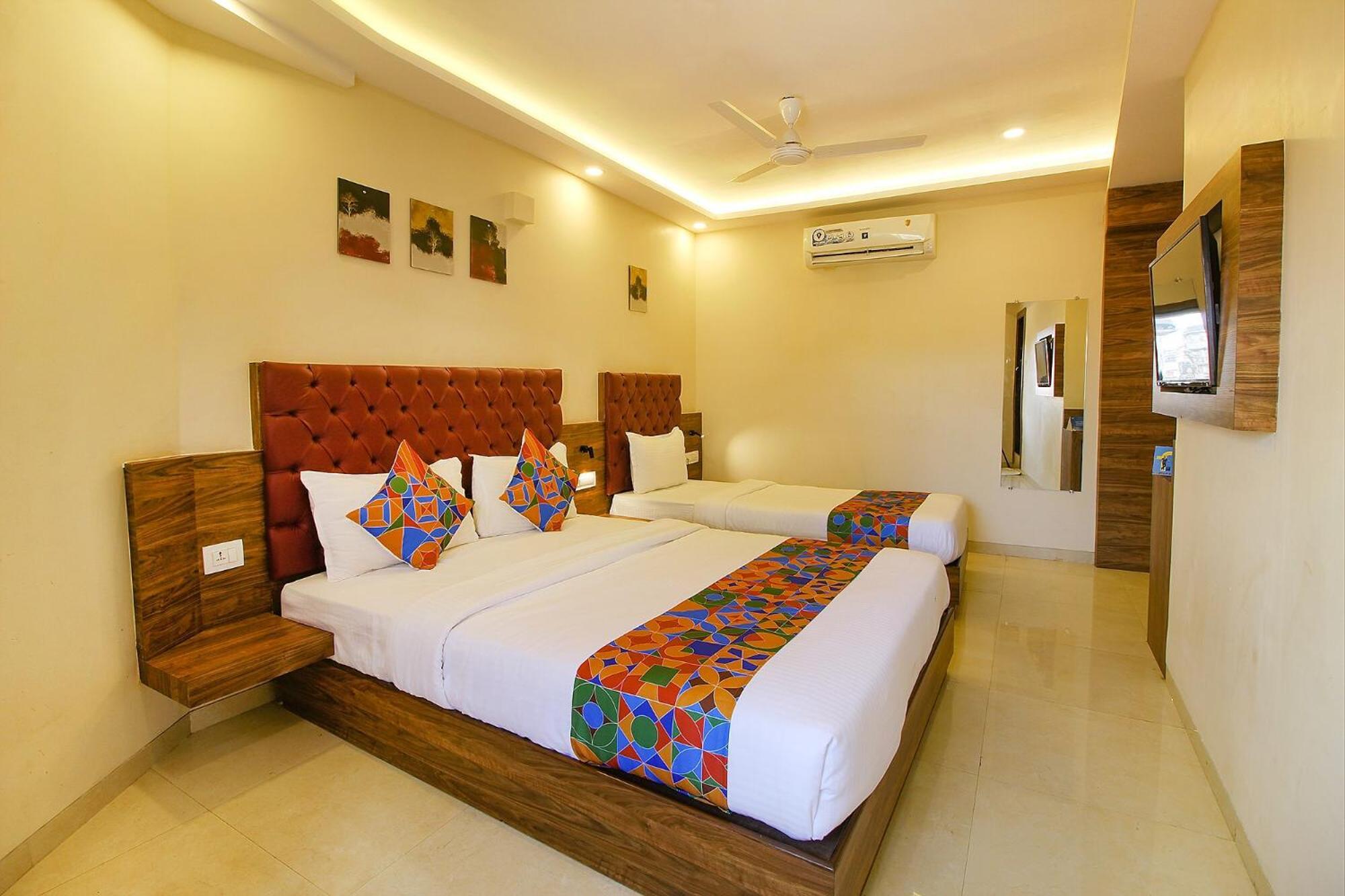Fabhotel Peninsula - Nr Csmt Station Mumbai Exteriör bild
